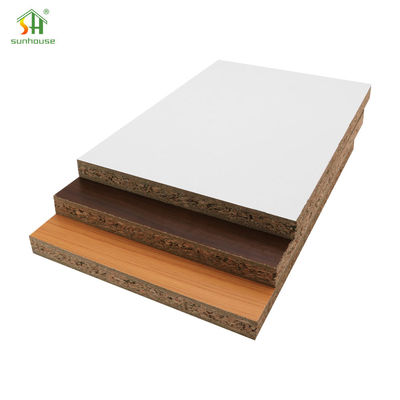 Buy SUNHOUSE Melamine Particleboard 1220X2440mm 15mm 18mm For Furniture Interior online manufacture