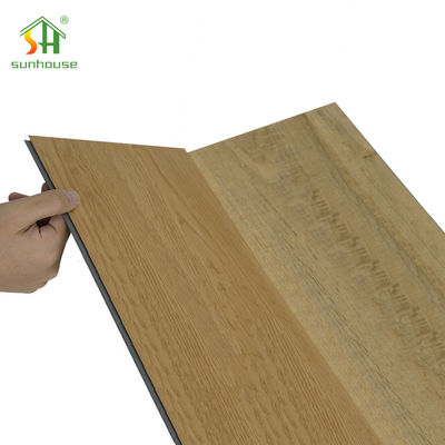 دوام بالا کف SPC کلیک با لایه فرسایش بافتی و تخته های هسته سخت برای عملکرد ضد آب